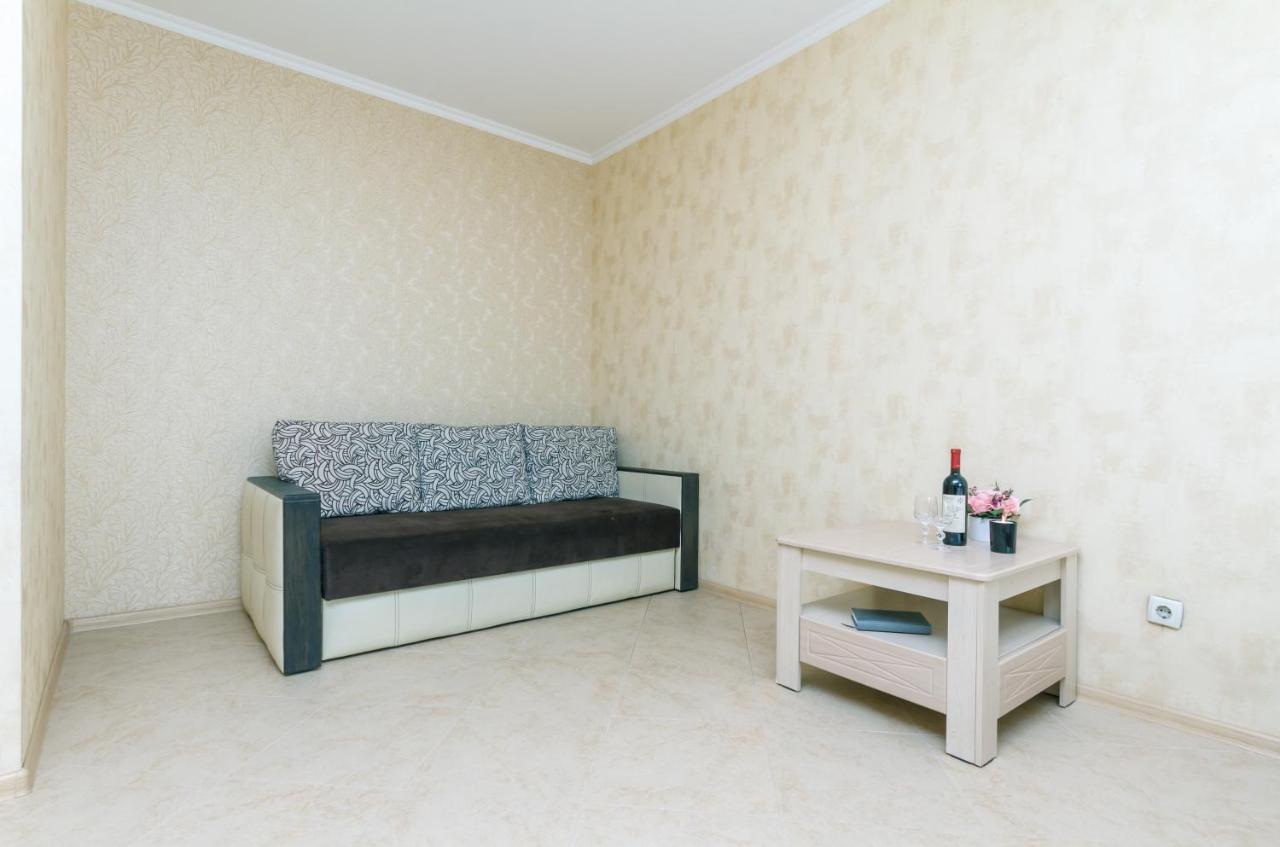 Apartment прекрасная однокомнатная с чудесным видом из окна *